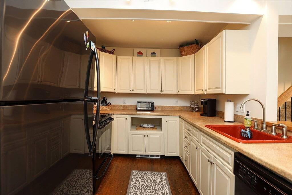 Ganze Wohnung, Steps to Mother`s Beach! - so close you can smell the ocean in Kennebunk, York County