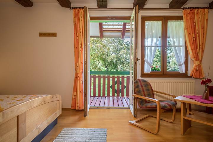 Ferienwohnung für 2 Personen, mit Balkon und Garten sowie Sauna in Owingen - 3