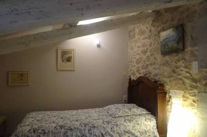 Location de vacances pour 4 personnes, avec terrasse et jardin à Barbentane - 2