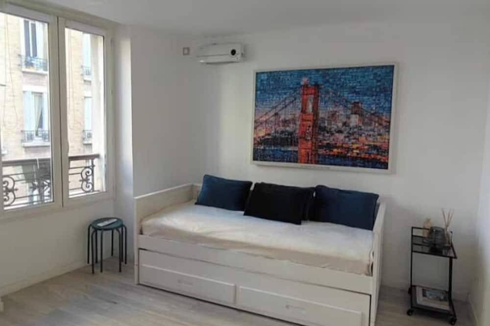 Ganze Wohnung, A true cocoon just a stone's throw from Paris in Clichy, Hauts-de-Seine