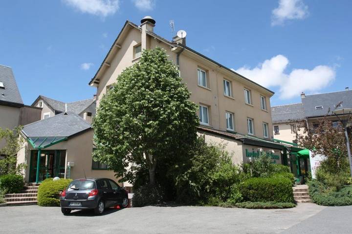 Hôtel pour 3 personnes, avec vue et terrasse, animaux acceptés à Baraqueville