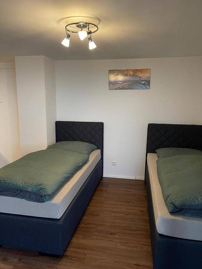 Ferienwohnung für 4 Personen, mit Balkon und Terrasse sowie Ausblick in Bad Friedrichshall