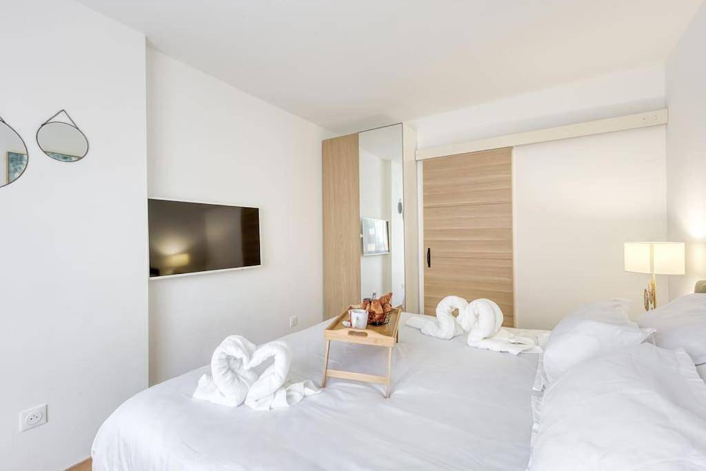 Appartement entier, L'élégant T2 proche de Versailles et de Paris in Guyancourt, Yvelines