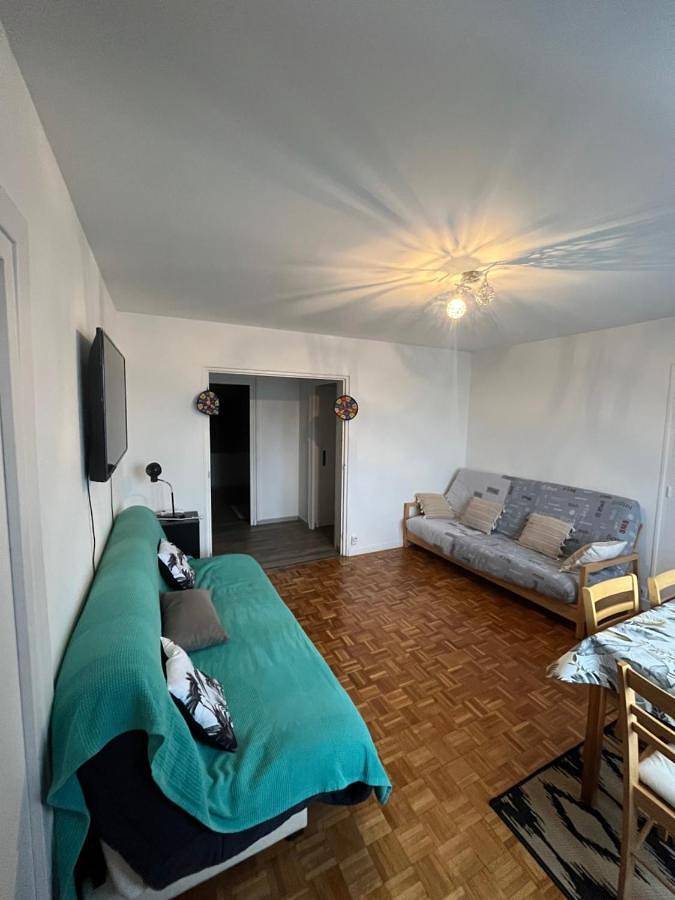 Appartement entier, Le château in Fontaine, Isère