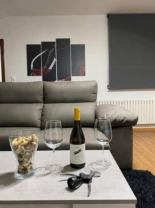 Ferienwohnung für 4 Personen, mit Ausblick und Terrasse - 1