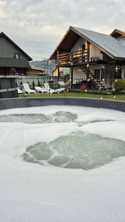Casa de huéspuedes para 2 personas, con vistas y sauna además de piscina y balcón - 1