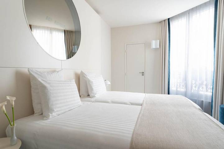 Hôtel pour 2 personnes, avec piscine et sauna dans Theatre Edouard Vii Paris - 3