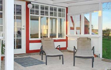 Vacation Rental for 6 Guests in Ängelholms region, Picture 1