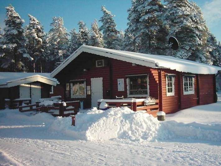 Ferienhaus für 4 Personen, mit Terrasse und Garten sowie Sauna in Mullsjö