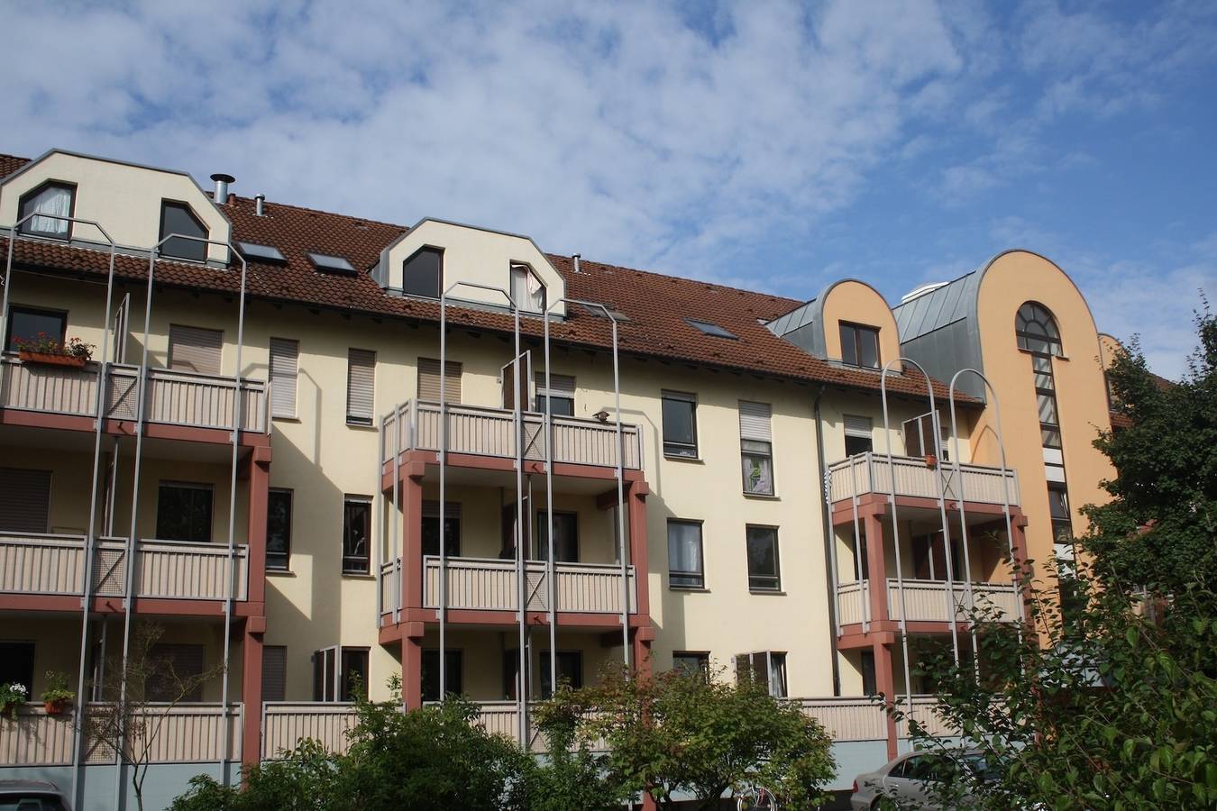 Ganze Ferienwohnung, Schönes Apartment im Dachgeschoss in Mannheim Nahe Rheinauer See in Mannheim, Rheinebene