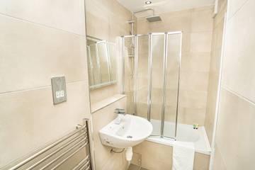 Apartment for 2 People in Cheltenham, The Cotswolds, Photo 3