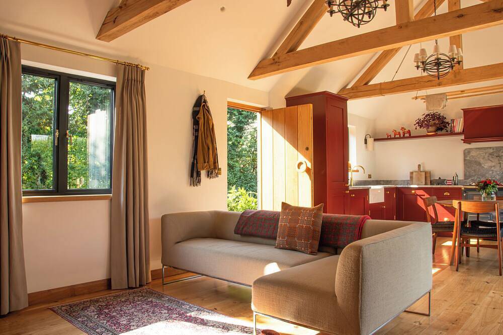 Beautiful re-imagined country chapel in peaceful hamlet in Kent