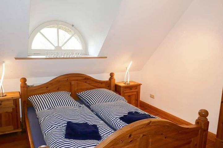 Cottage für 2 Personen, mit Terrasse und Garten in Vollerwiek - 2