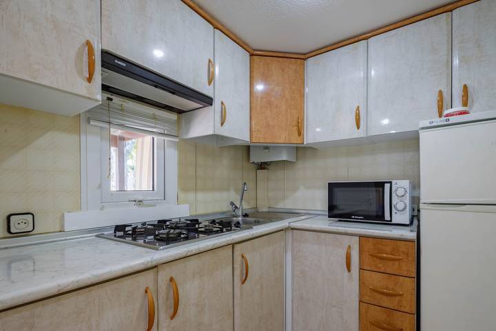 Bungalow 'B' mit privatem Pool, privater Terrasse und Wlan in O Grove, Rías Baixas
