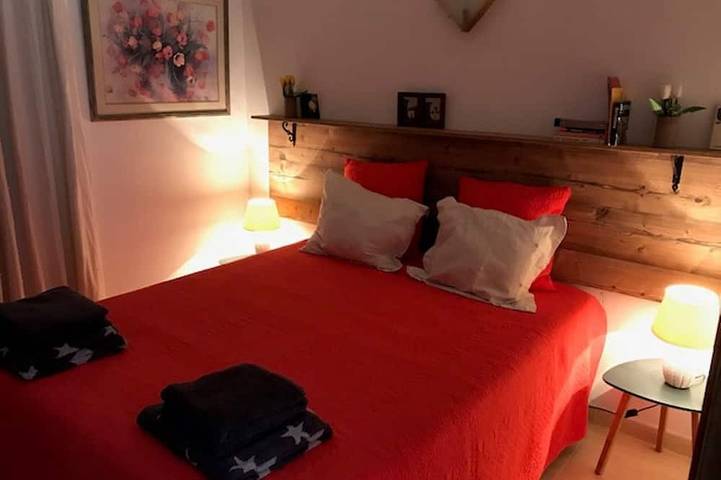 Hermosa villa privada con piscina (10x5), casa de huéspedes, cerca de Valencia / playa in Carcagente, Costa de Valencia