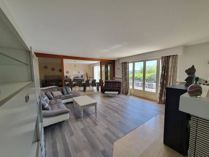 Maison de vacances pour 15 personnes, avec Jacuzzi et Terrasse ainsi que Jardin et Sauna à Onzain