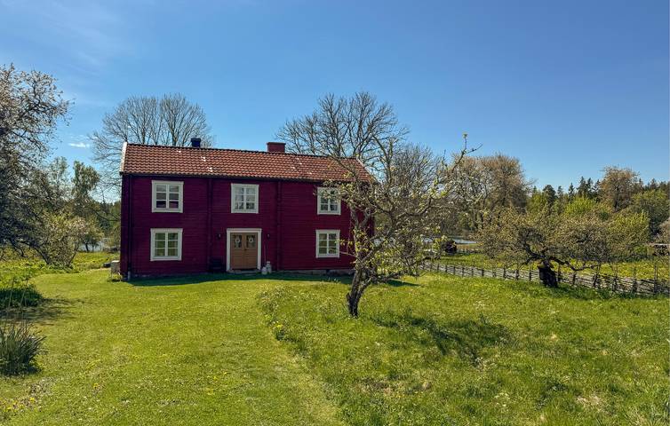 Hus för 6 Personer med trädgård in Jönköpings län
