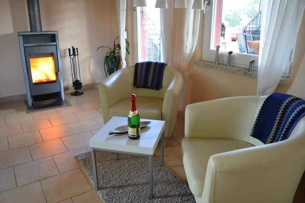 House 1 in Strasen - Vacation Home in Strasen in Strasen, Wesenberg