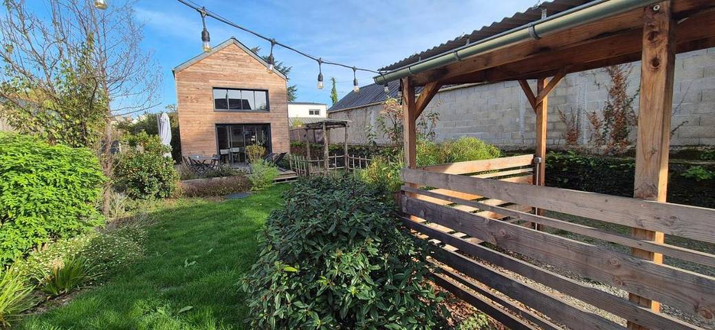 Location de vacances pour 6 personnes, avec terrasse et jardin à Les Ponts-de-Cé - 4