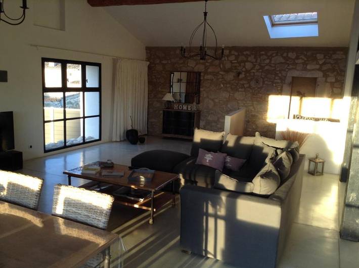 Location de vacances pour 7 personnes, avec vue ainsi que jardin et piscine à Pennautier - 4