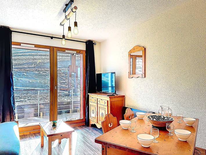 Chalet pour 6 personnes, avec balcon et piscine dans Le Corbier - 2