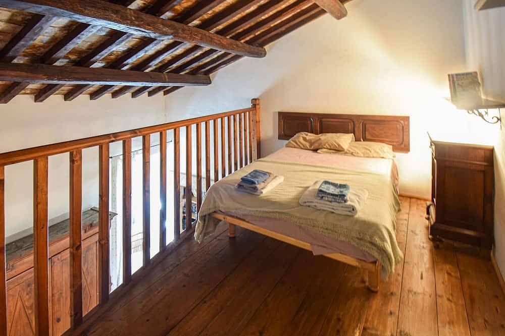 Beautiful home in Ceri with Wifi in Cerveteri, Rom Provinz