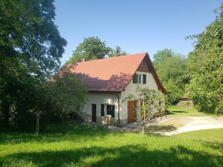 Vakantiehuis 'Am Alten Steinbruch' met gedeeld terras, gedeelde tuin en Wi-Fi in Tengen, Hegau