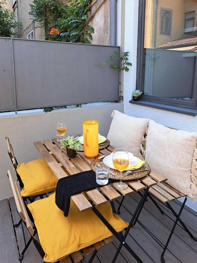 Allegro Patio House in Historic city of Porto, Πόρτο