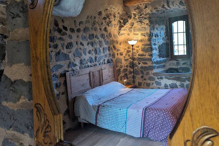 Gîte pour 8 personnes, avec jardin, animaux acceptés à Arsac-en-Velay - 3