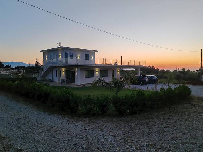 B&b per 4 persone, con panorama e giardino nonché piscina per bambini in Partinico