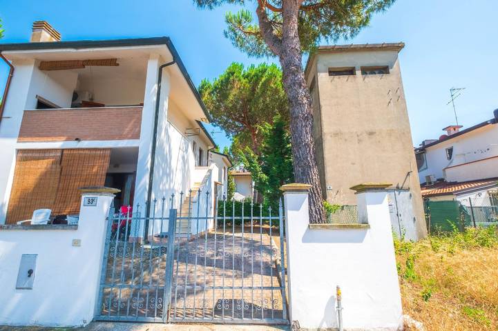 Baita per 4 persone, con terrazza e giardino in Emilia Romagna
