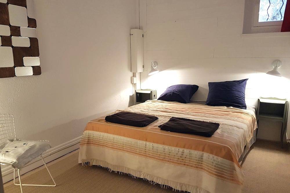 Ganze Wohnung, Cottage 6 pers. private and heated swimming pool near Cap d'Agde in Bessan, Mittelmeerküste (Frankreich)