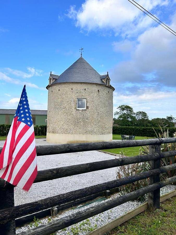 Location de vacances pour 4 personnes, avec jardin et terrasse à Turqueville