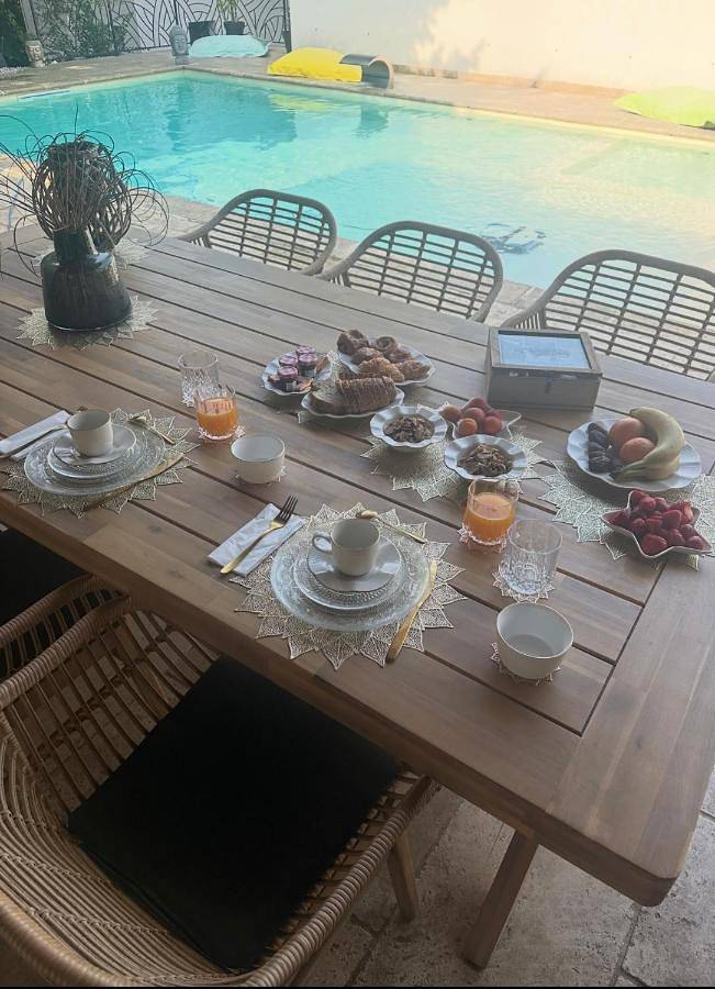 Gîte pour 4 personnes, avec jardin et piscine à Rians - 2