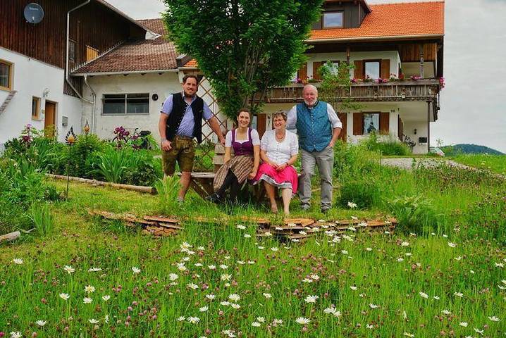 Bauernhaus für 5 Personen, mit Garten und Seeblick, kinderfreundlich in den Bayerische Alpen - 2