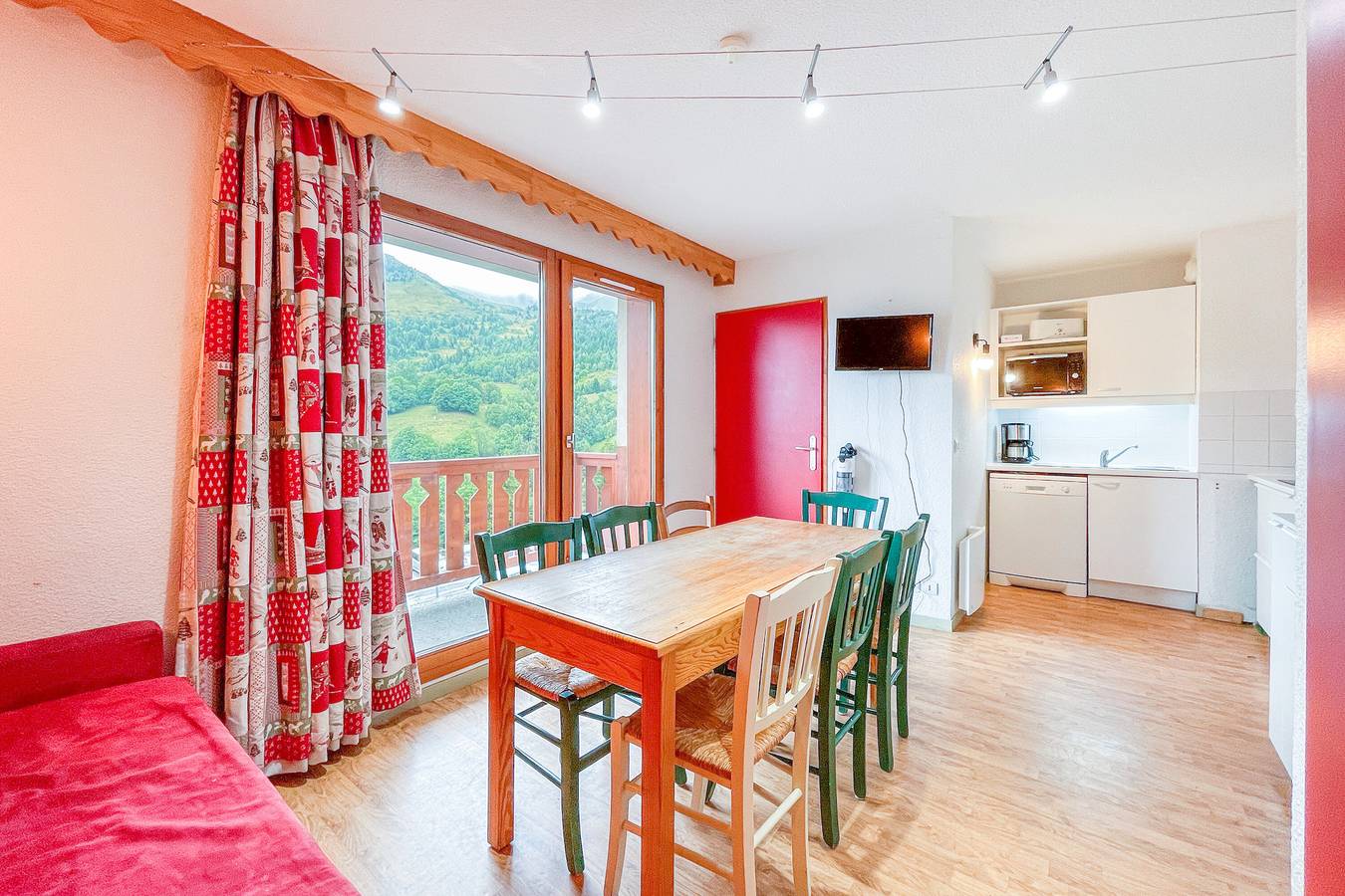 Appartement entier, Appartement 6/8 pers. – Vue montagne – Pied des pistes – Station St François Longchamp in Montgellafrey, Le Grand Domaine