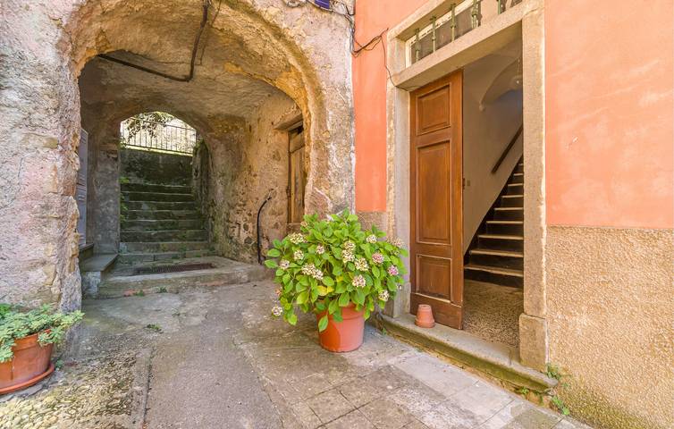 Location de vacances pour 4 personnes, avec Terrasse à Carro (Liguria)
