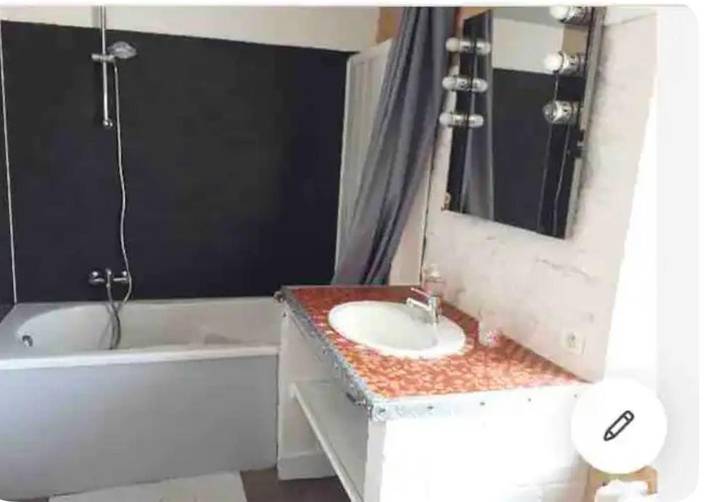 Gîte pour 2 personnes, avec jardin à Saint-Père-en-Retz - 2