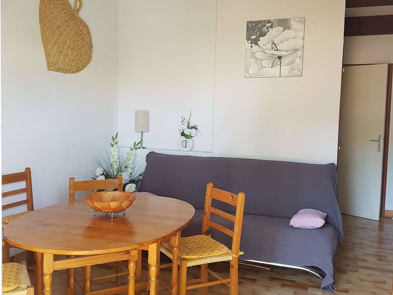 Villa mitoyenne climatisée avec piscine et parking pour 6 pers in Cap d'Agde, Agde