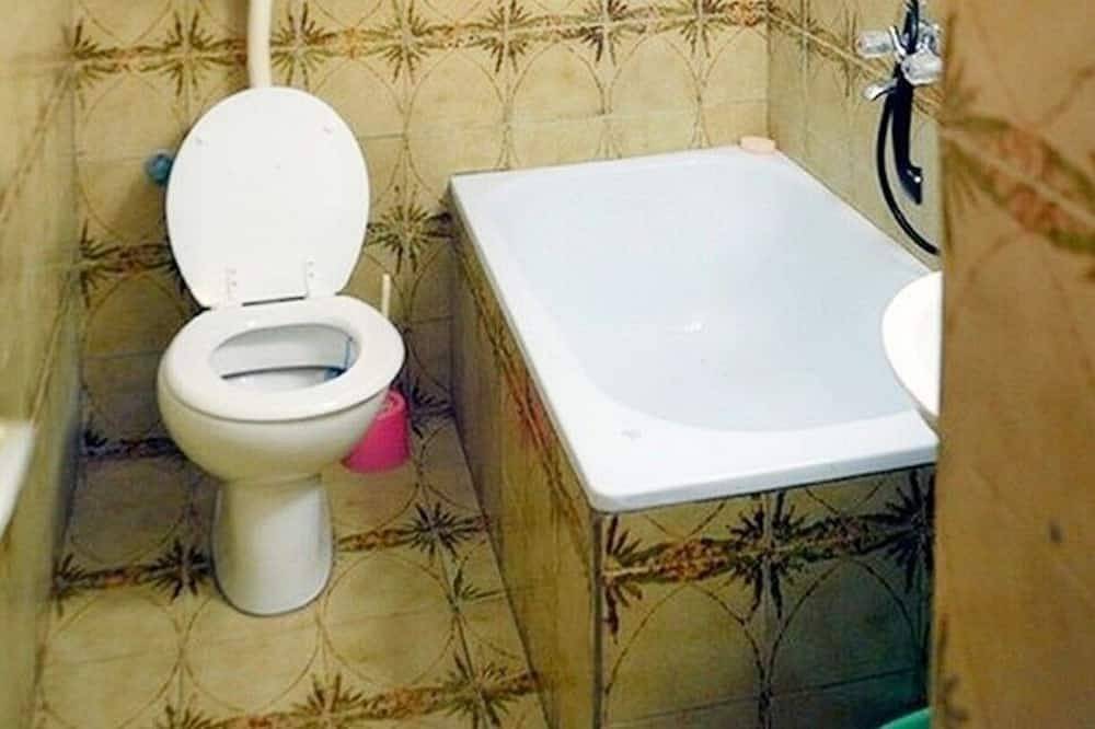 Geheel appartement, Tweekamerappartement aan het strand Ivan Dolac, Hvar (A-18100-b) in Hvar