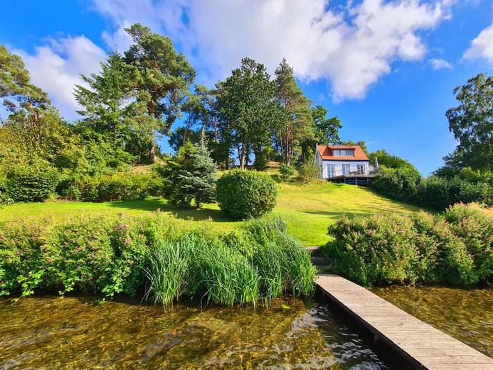 Ferienhaus für 3 Personen, mit Terrasse und Garten sowie Seeblick und Ausblick in Pinnow - 2