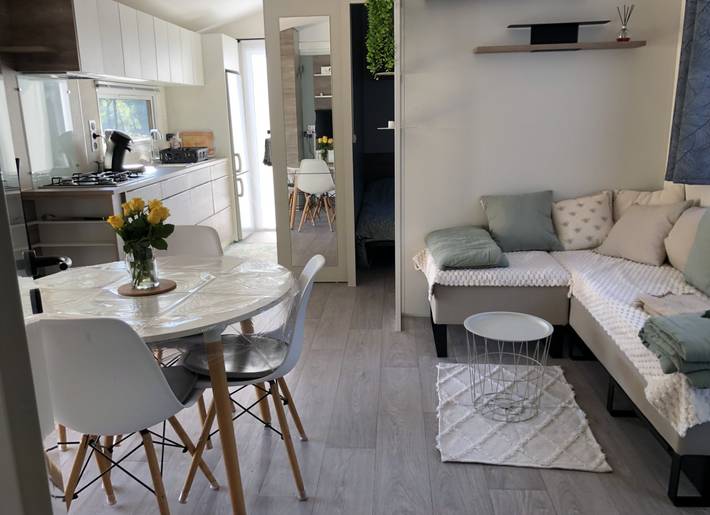 Mobil home pour 4 personnes, avec vue sur le lac ainsi que jardin et terrasse dans le Lot-et-Garonne - 3