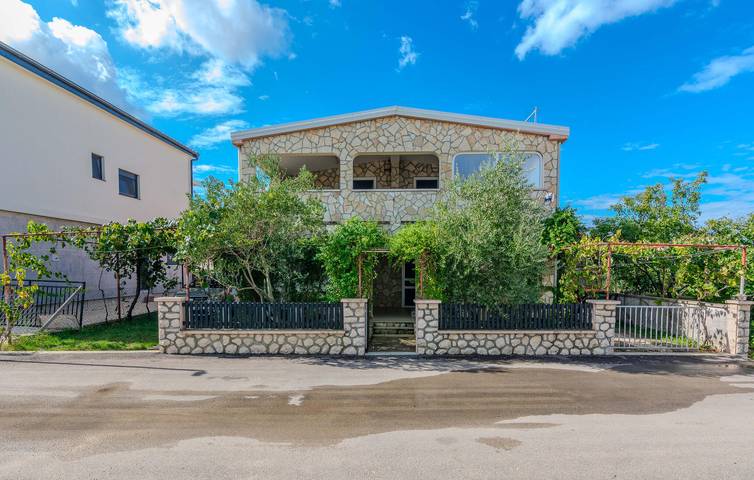 Ferienwohnung für 2 Personen, mit Terrasse in Vrsi - 2