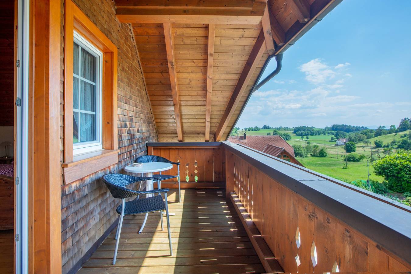 Ganze Wohnung, Ferienwohnung "Süd" mit Balkon in Dachsberg, Südschwarzwald