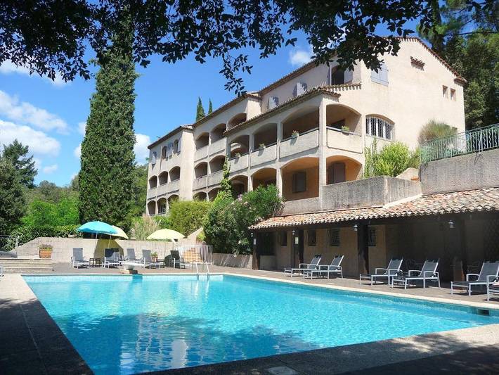 Hôtel pour 2 personnes, avec Balcon et Terrasse ainsi que Jardin et Piscine
