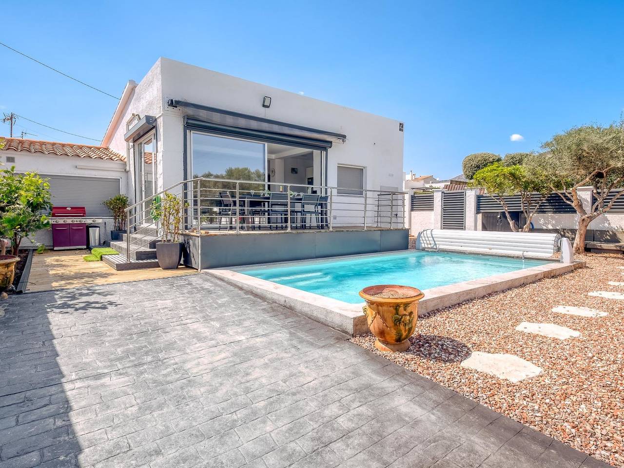 Gironés in El Mas Boscá, Roses