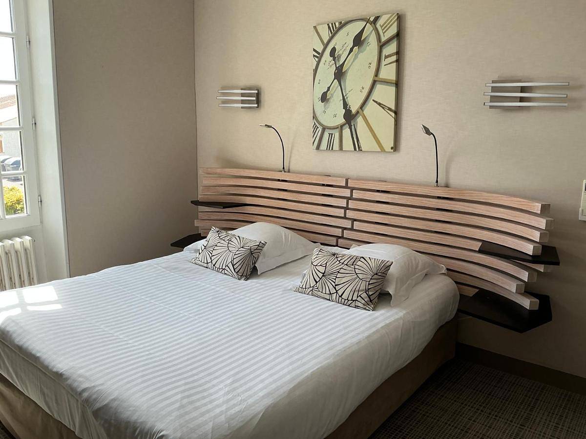 Family Suite - 25m2 in Tonnay-Boutonne, Région de Saint-Jean-d'Angély