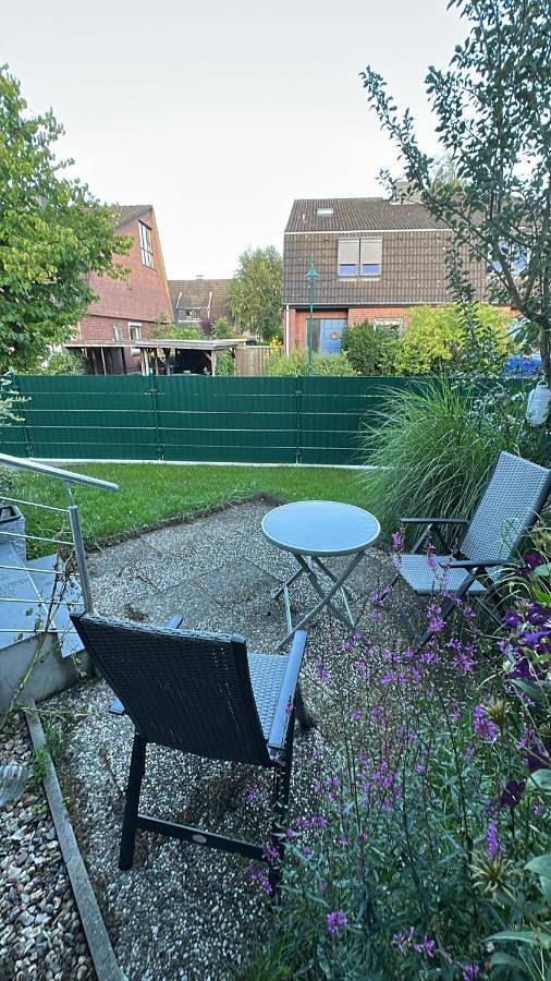 Ferienwohnung für 4 Personen, mit Balkon und Terrasse sowie Garten und Ausblick in Neu Wulmstorf