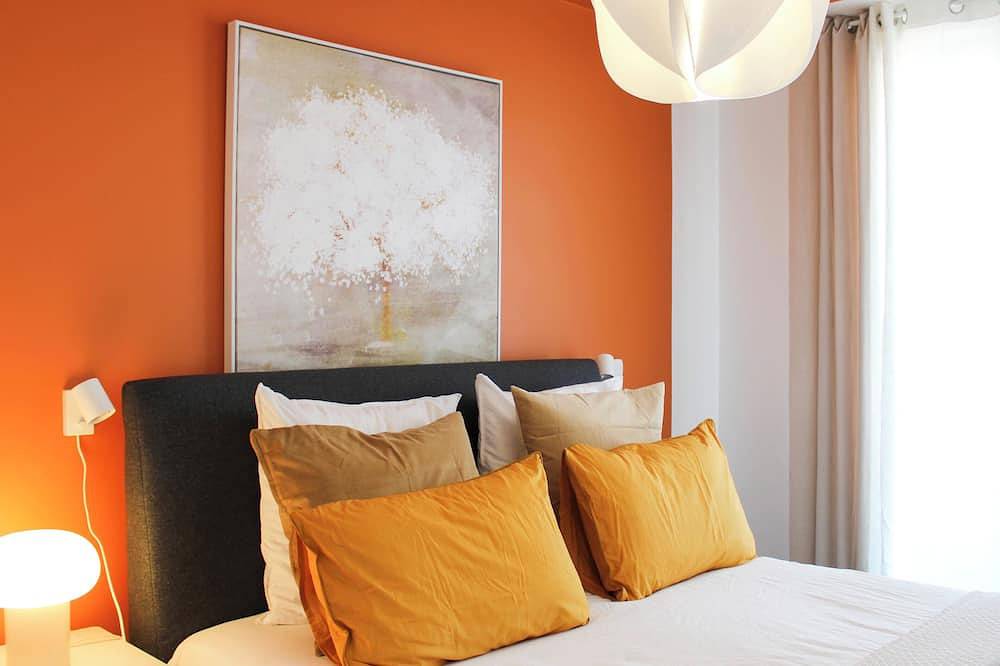 Entire apartment, Bright apartment in Asnières-sur-Seine in Asnières-sur-Seine, Hauts-de-Seine