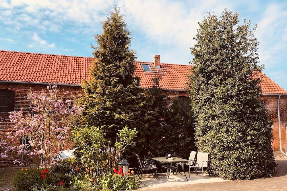 Ganze Wohnung, Ferienwohnung Steckelsdorf - Sterneferien im Havelland in Steckelsdorf, Rathenow